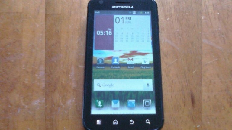 Starý telefon Motorola