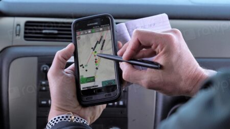 Odjedete do Chorvatska a příští měsíc vám přijde zbytečné vyúčtování za telefon. Žere data, i když ho nepoužíváte