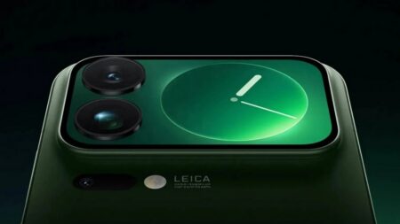 Xiaomi 18 je velké lákadlo, na jedno nabití má vydržet 2 dny. Háček je v tom, co Evropa nedostane