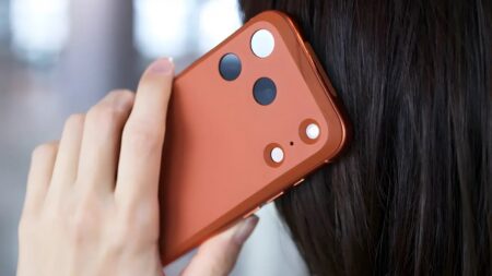 iPhone 17 Pro s rovnými zády bez hrbu fotoaparátu. Japonci ukázali, jak měl od začátku skutečně vypadat