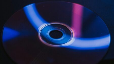 Prodeje Blu-ray disků vyskočily o 10 000 %. Lidi už nebaví platit za stále dražší streamování a přicházet o filmy