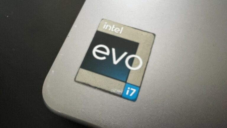 Intel Evo, nálepka na notebooku