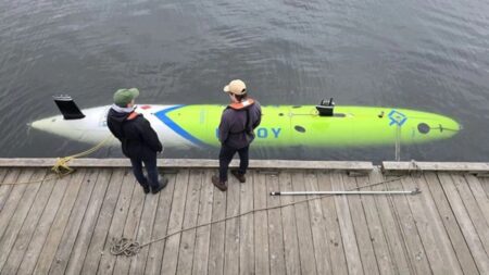 Kanadský vodíkový dron vydržel pod vodou 385 hodin a urazil přes 2 000 km. Překonává vše, co jsme dosud znali