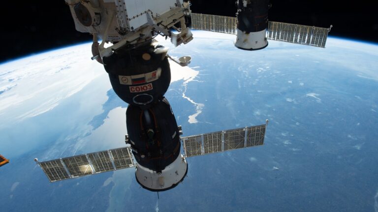 NASA satelity ve Vesmíru, zeměkoule