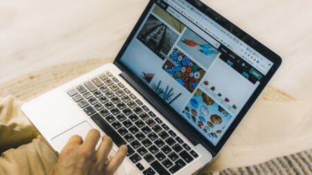 Popularita nakupování na falešném e-shopu za 0 Kč roste. Mozek vám nedovolí přestat, nezkoušejte to