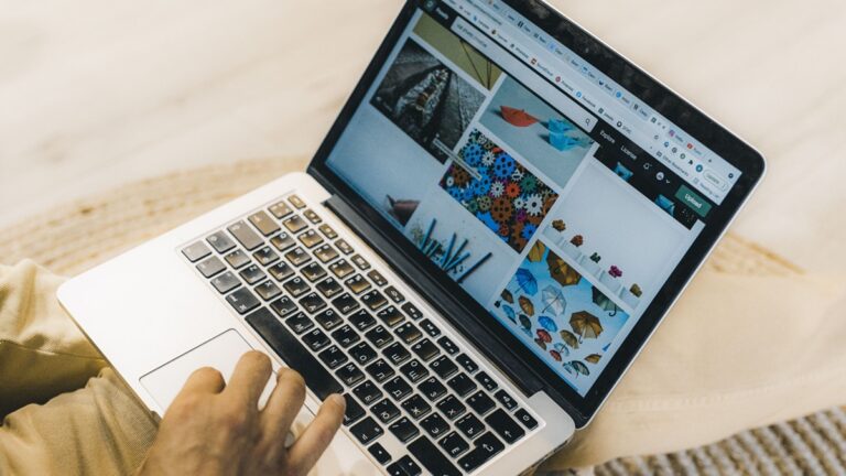 Popularita nakupování na falešném e-shopu za 0 Kč roste. Mozek vám nedovolí přestat, nezkoušejte to