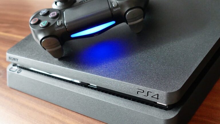Sony PlayStation 4, aktivní ovladač