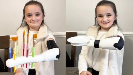 Student strávil 100 hodin u 3D tiskárny, aby své 7leté sestře vyrobil protézu. Dnes ji používá každý den