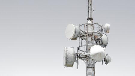 Polský operátor ukazuje, jak se to má dělat: 5G signálem pokrývá i vesnice, na které by v ČR vůbec nespěchali