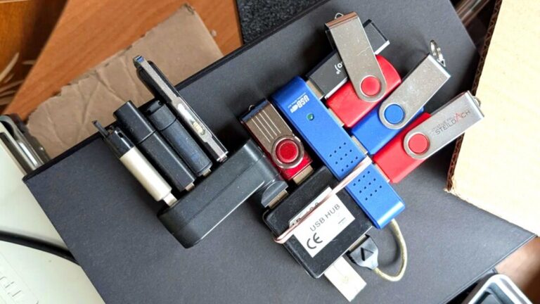 Úložiště dat USB flash disky, domácí výroba