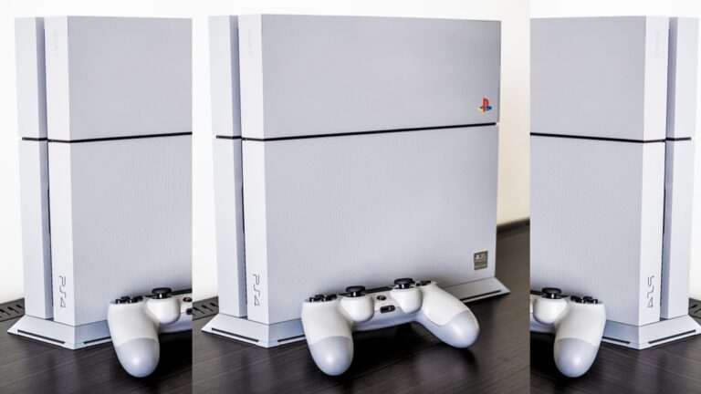 Bílý PlayStation 4 od SONY, ovladač