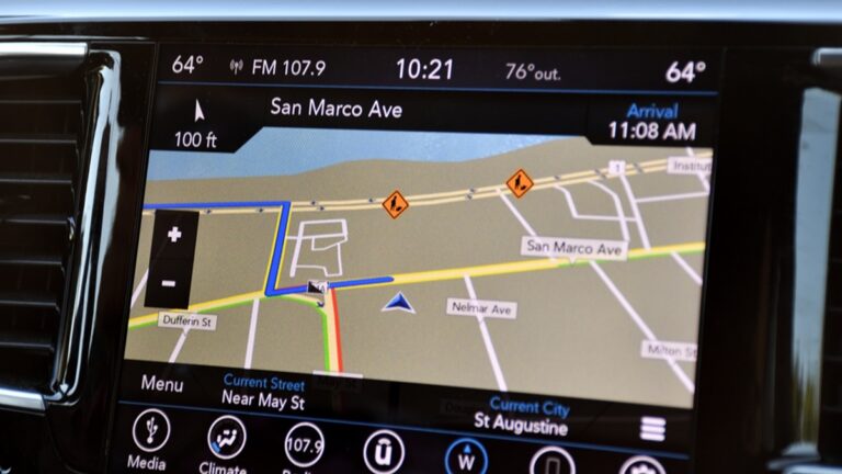 GPS navigace, mapa, cesta