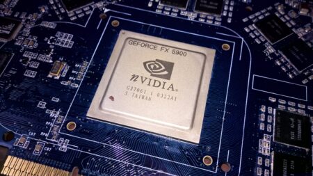 Chcete pořádně vydělat? Staré grafické karty Nvidia hodnotu neztrácejí, ale získávají. A hodí slušný balík