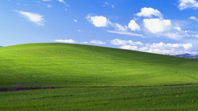 Tapeta s kopcem, Kalifornie, Windows XP, počítač