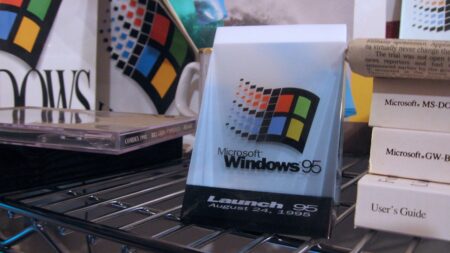 Instalace Windows 95 byla tak složitá, že Microsoft musel použít tři různá rozhraní najednou. Ale jinak to nešlo