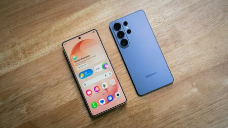 Samsung slibuje AI shrnutí notifikací, které vám ušetří čas. Dva týdny testu odhalily, že někdy úplně selhává