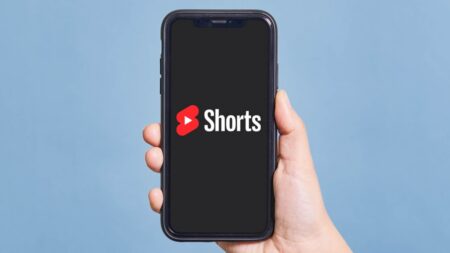 Najděte zase svůj klid: YouTube ukrývá v nastavení funkci, která zastaví nekonečné scrollování krátkých videí