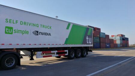 Zloději ukradli kamiony s logem Nvidia a čekali milionový lup. Uvnitř bylo obrovské 18tunové zklamání