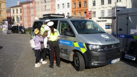 Klikla na reklamu a přišla o milion korun. Podvodníci ji přiměli vzít si půjčku a nainstalovat do telefonu aplikaci