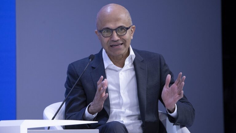 Satya Nadella, Microsoft